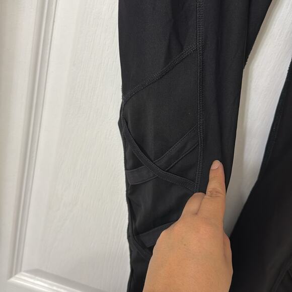 Xersion black leggings cross detail mesh waist key pocket size L - Picture 4 of 8